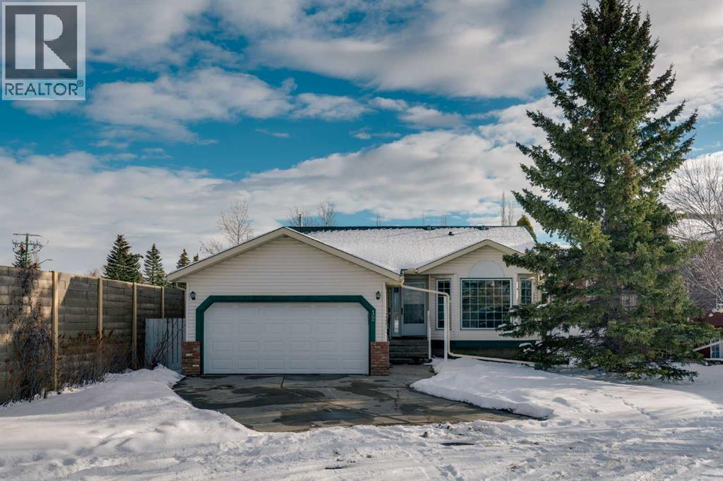 Single Family House Bungalow for Sale in  Hawkland Crescent NW Hawkwood Calgary 
