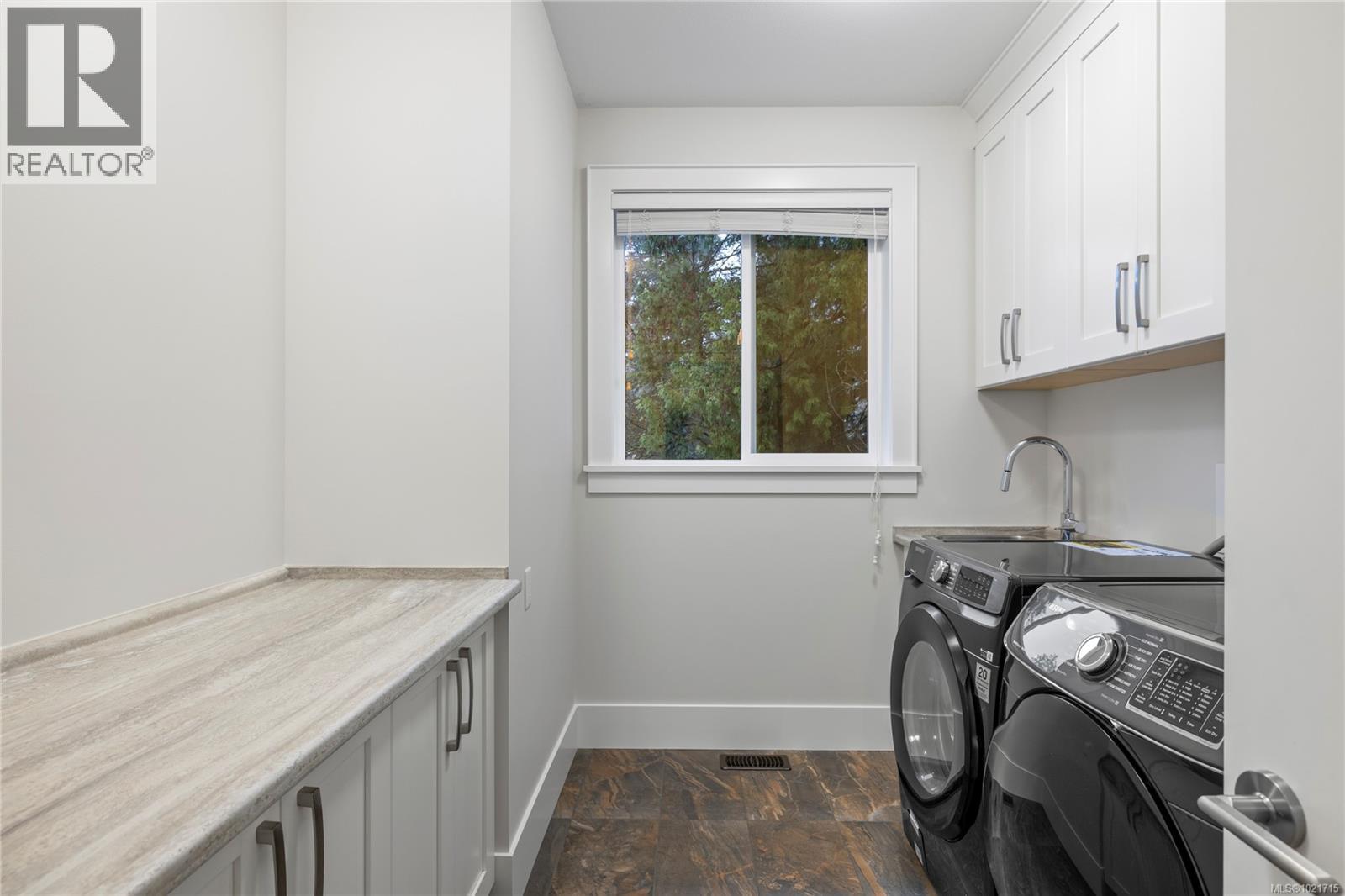 2168 Waring Rd, Nanaimo