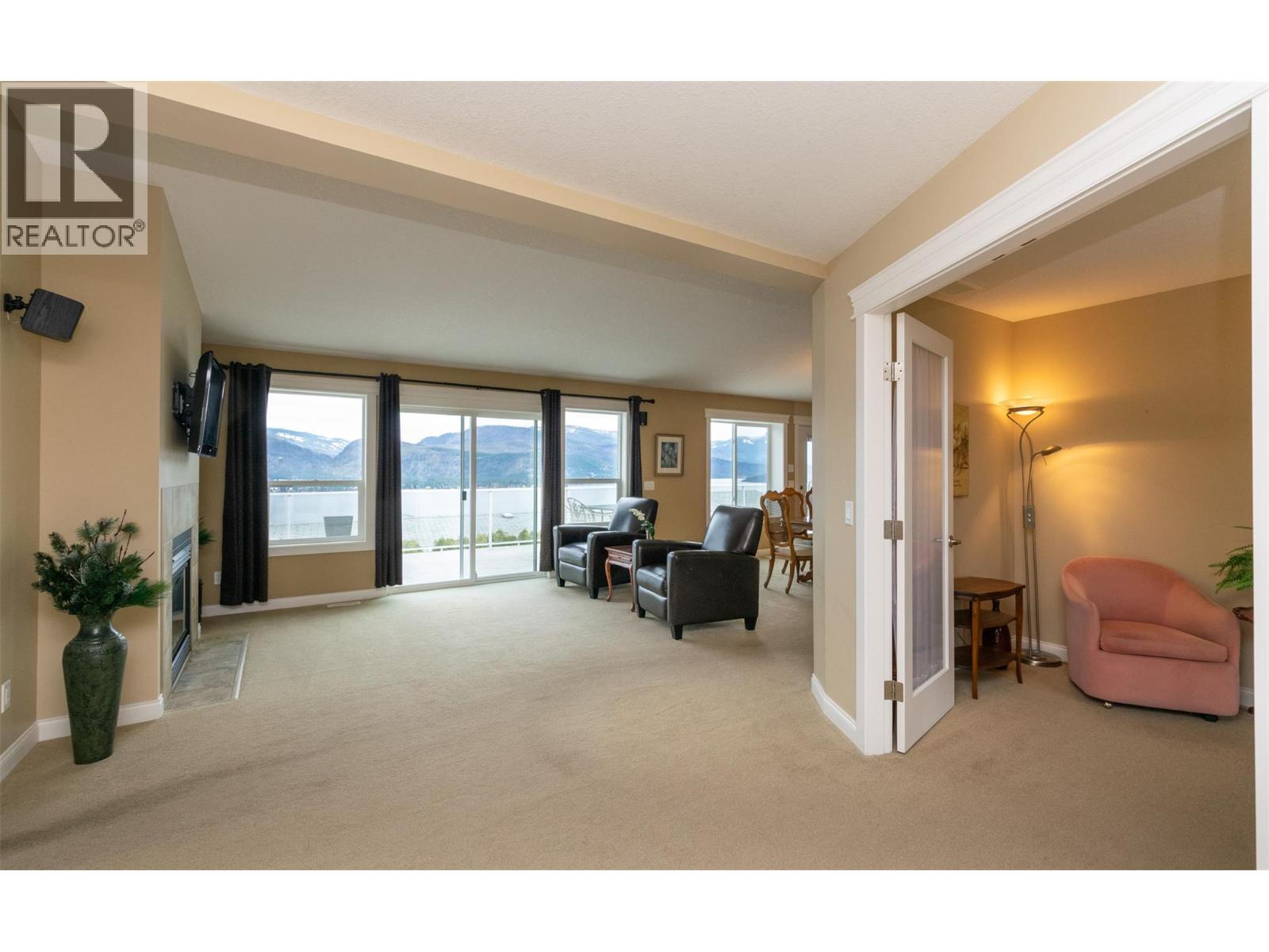 65 1510 Trans Canada Highway, Sorrento