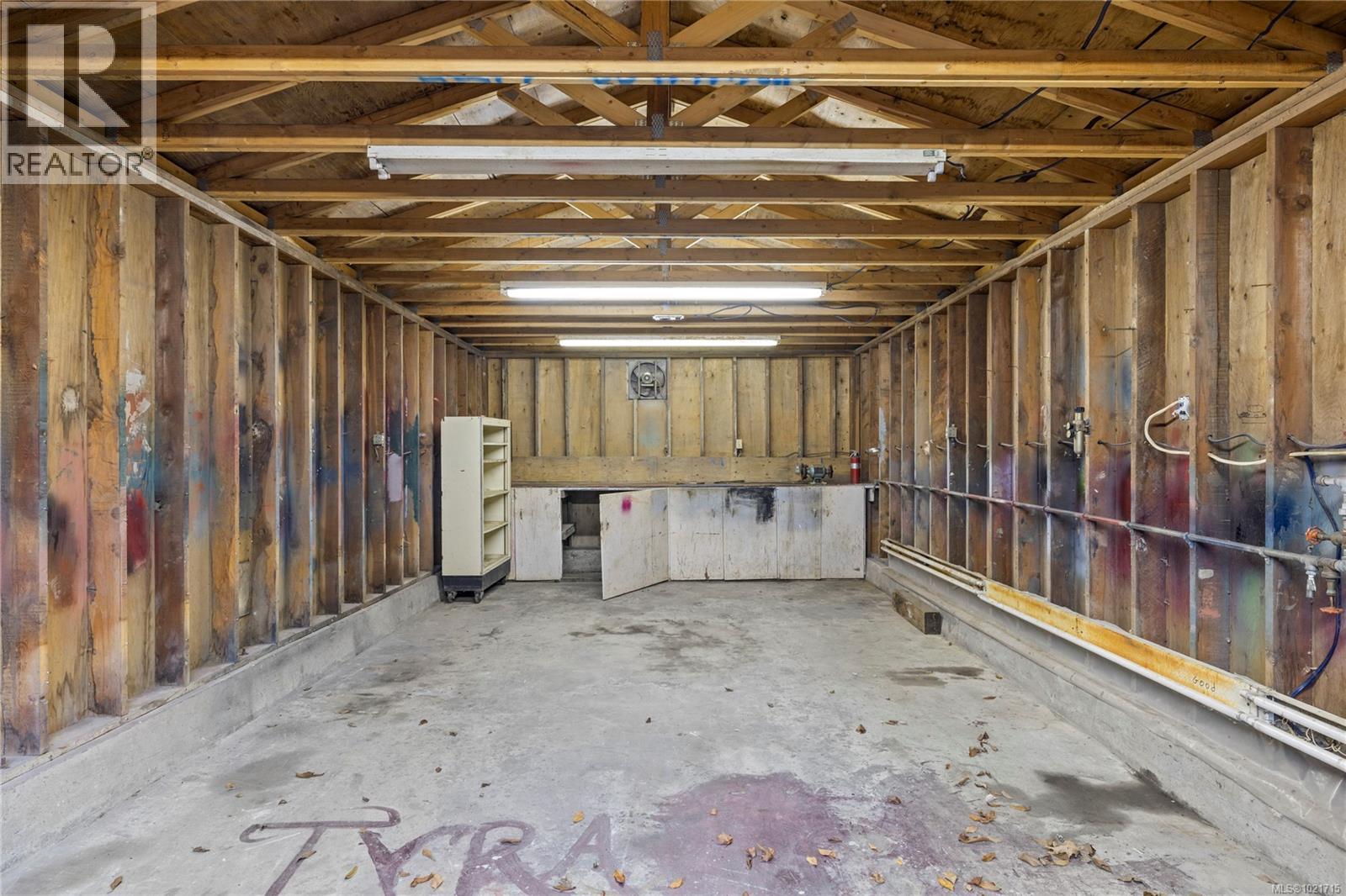 2168 Waring Rd, Nanaimo