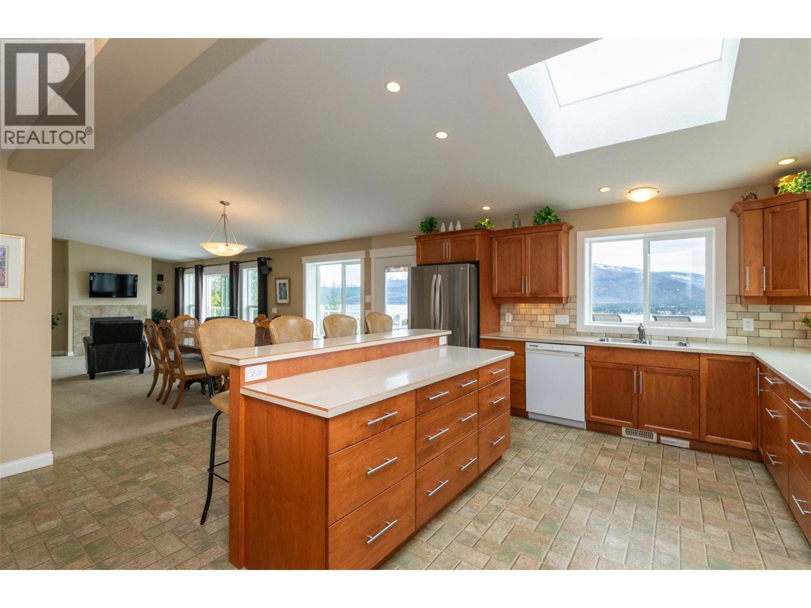 65 1510 Trans Canada Highway, Sorrento