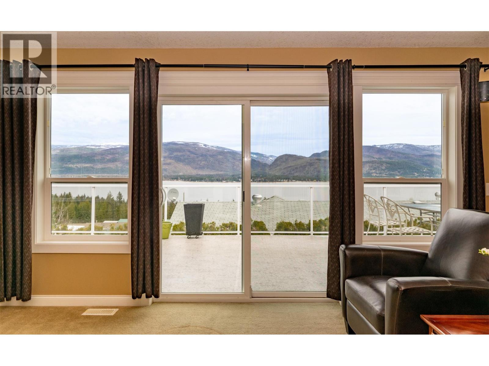 65 1510 Trans Canada Highway, Sorrento