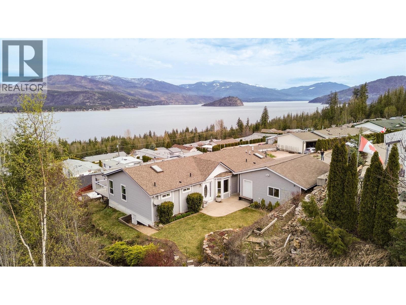 65 1510 Trans Canada Highway, Sorrento