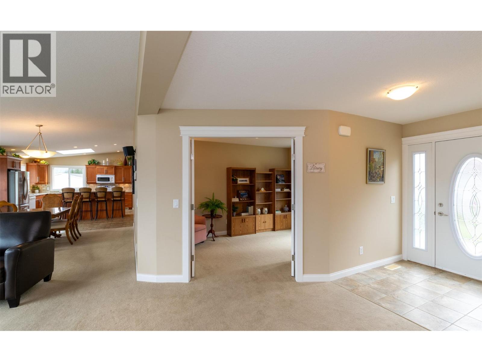 65 1510 Trans Canada Highway, Sorrento