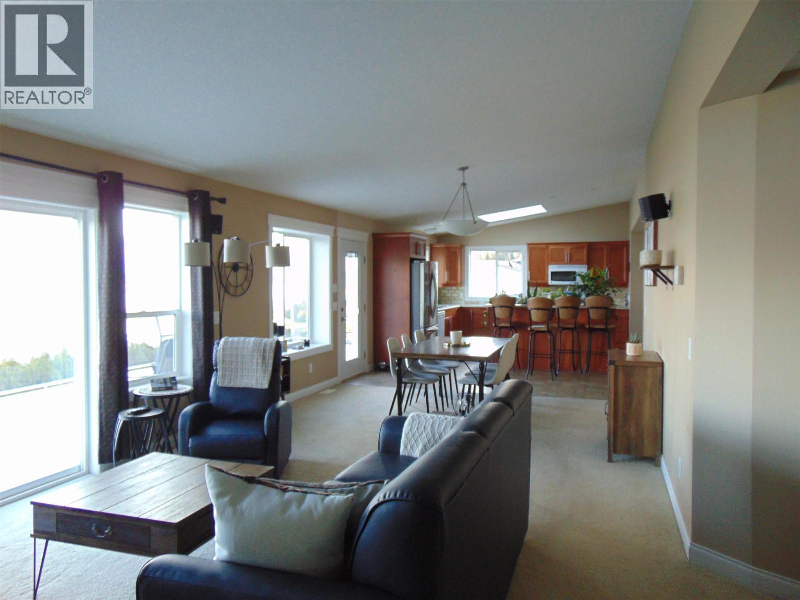 65 1510 Trans Canada Highway, Sorrento