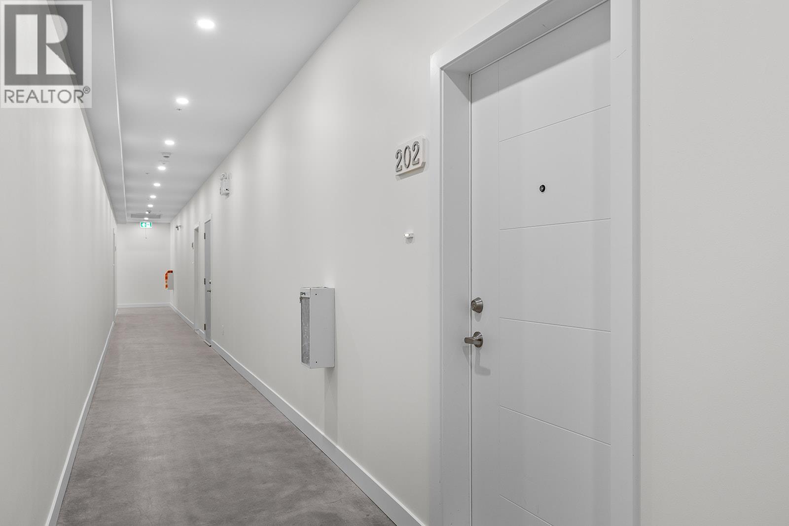 202 5300 Main Street, Kelowna