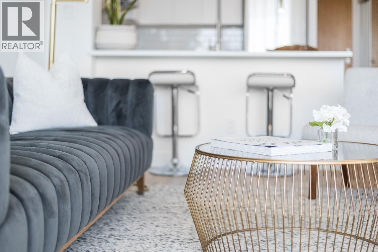 2208 63 KEEFER PLACE - Photo 4 of 16, Vancouver, British Columbia