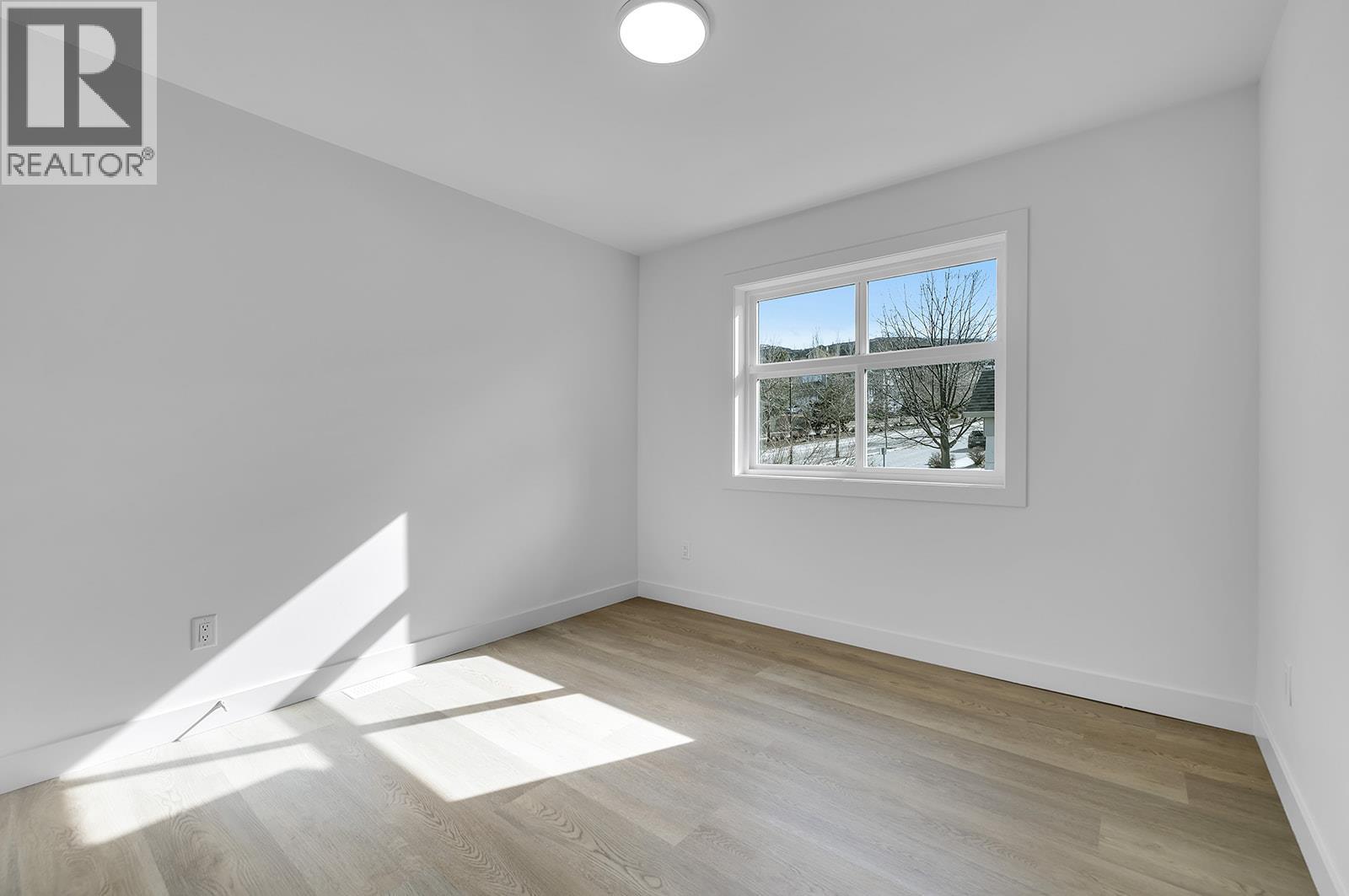 5300 Main Street Unit# 124, Kelowna