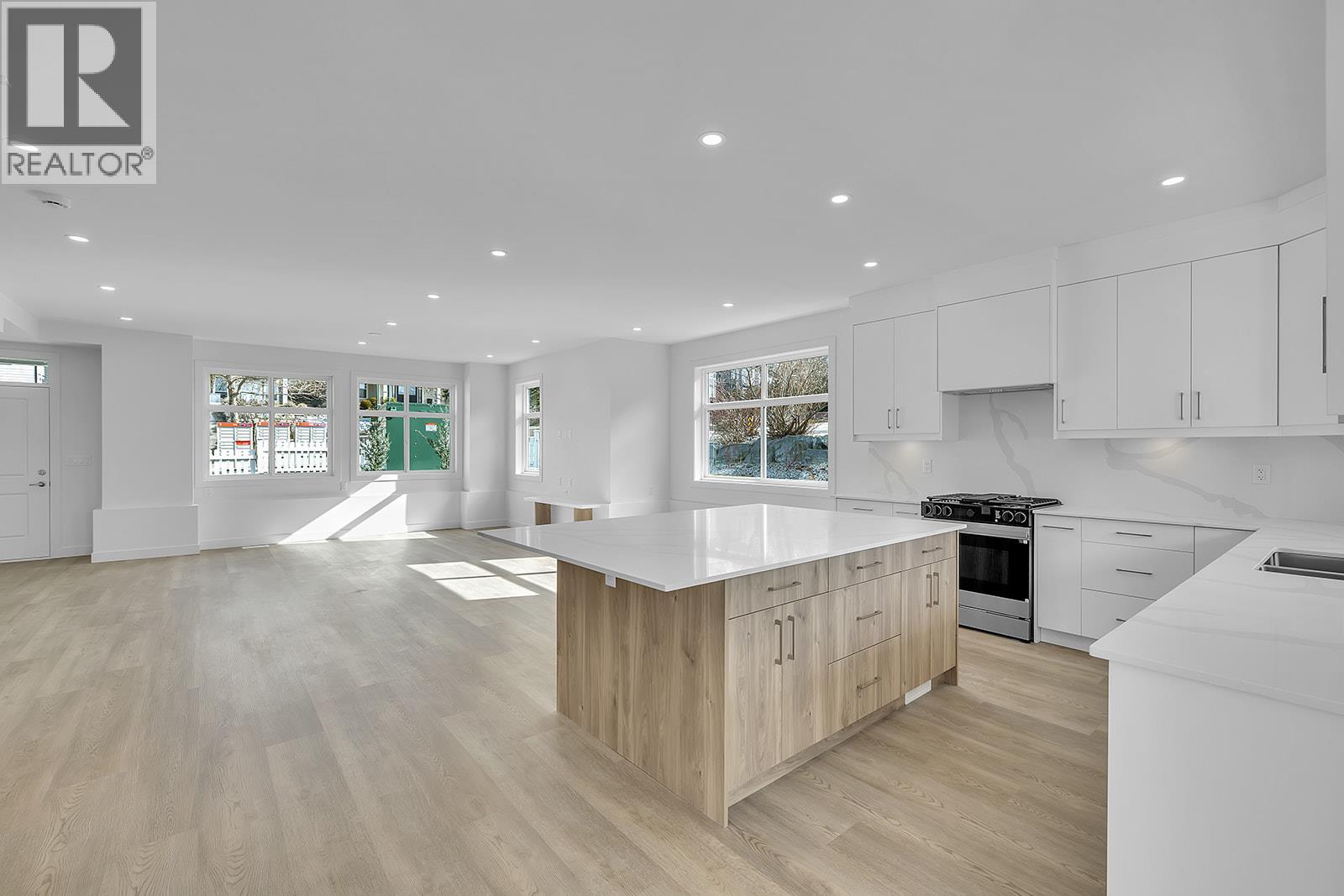 5300 Main Street Unit# 124, Kelowna