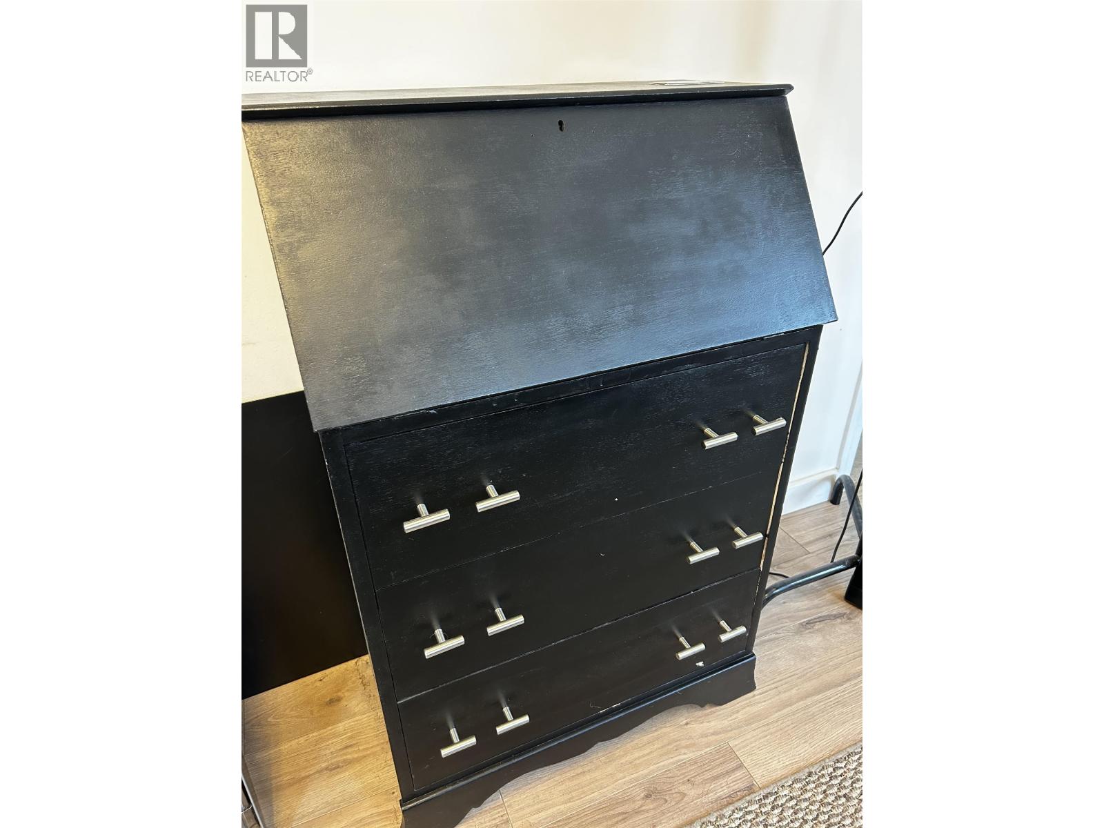 108 1161 SUNSHINE COAST HIGHWAY, Gibsons