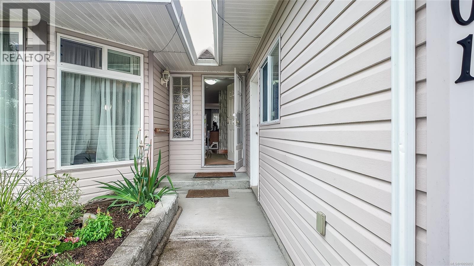 601 Azalea Pl - 63