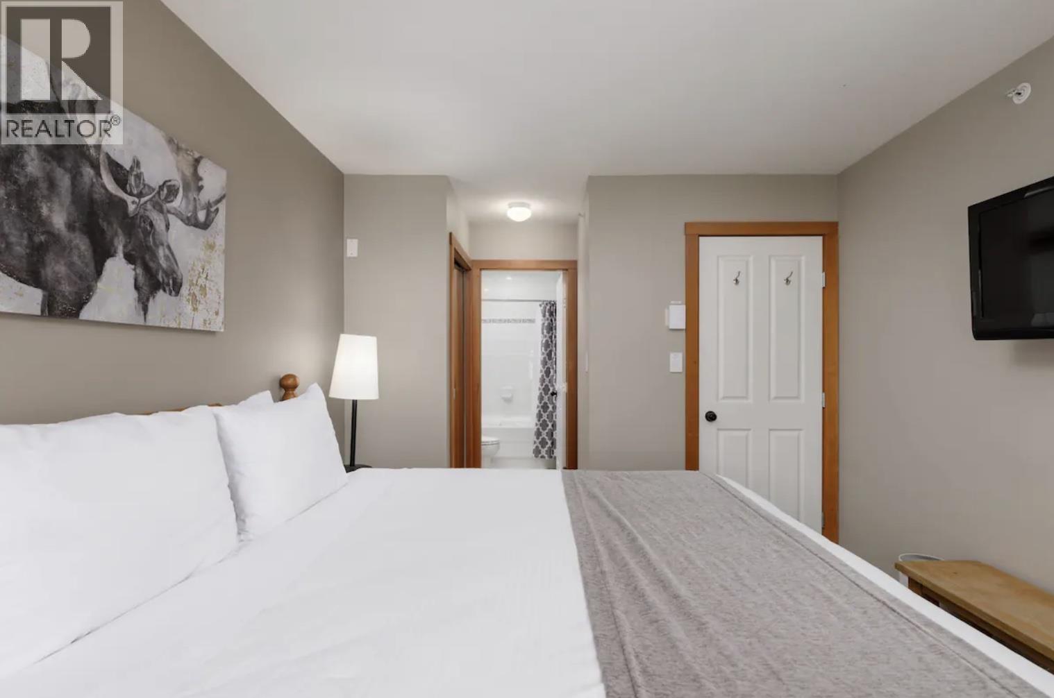 15 4385 NORTHLANDS BOULEVARD, Whistler