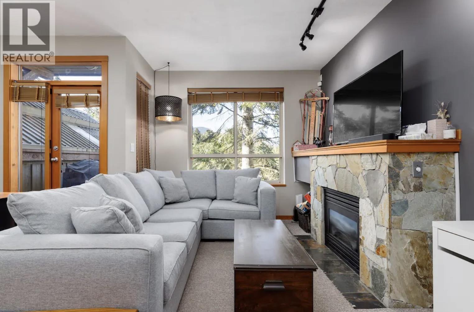 15 4385 NORTHLANDS BOULEVARD, Whistler