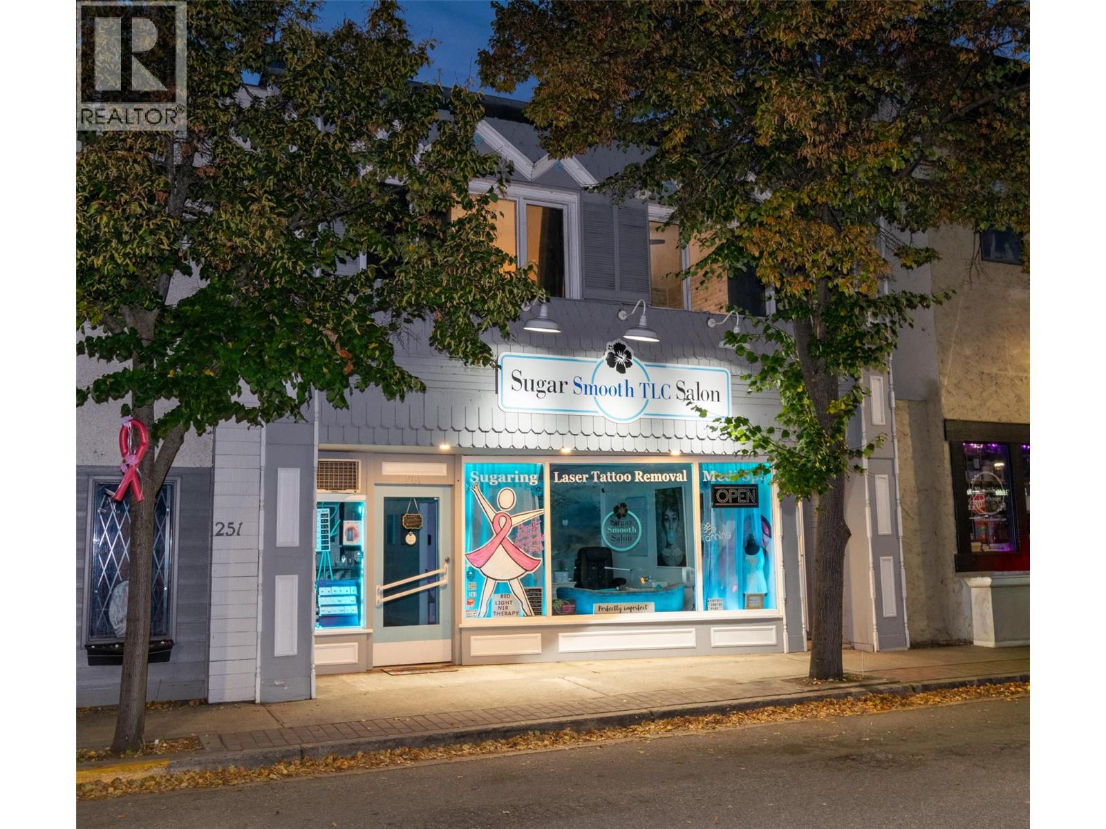  261 Alexander Street Northeast, Salmon Arm