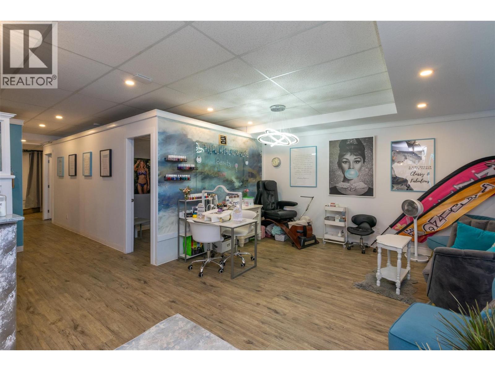  261 Alexander Street Northeast, Salmon Arm