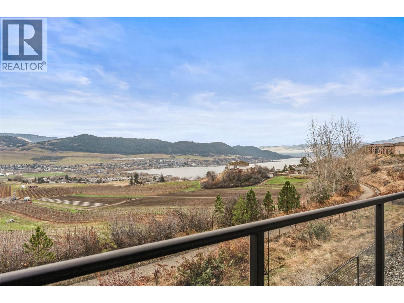  204 Vineyard Way, Vernon