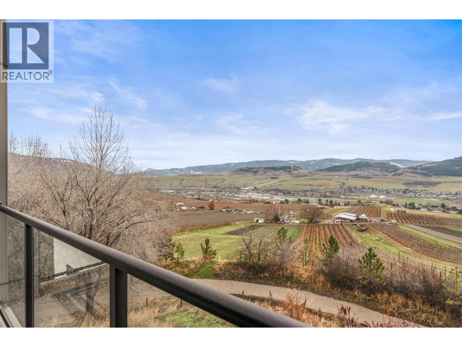  204 Vineyard Way, Vernon