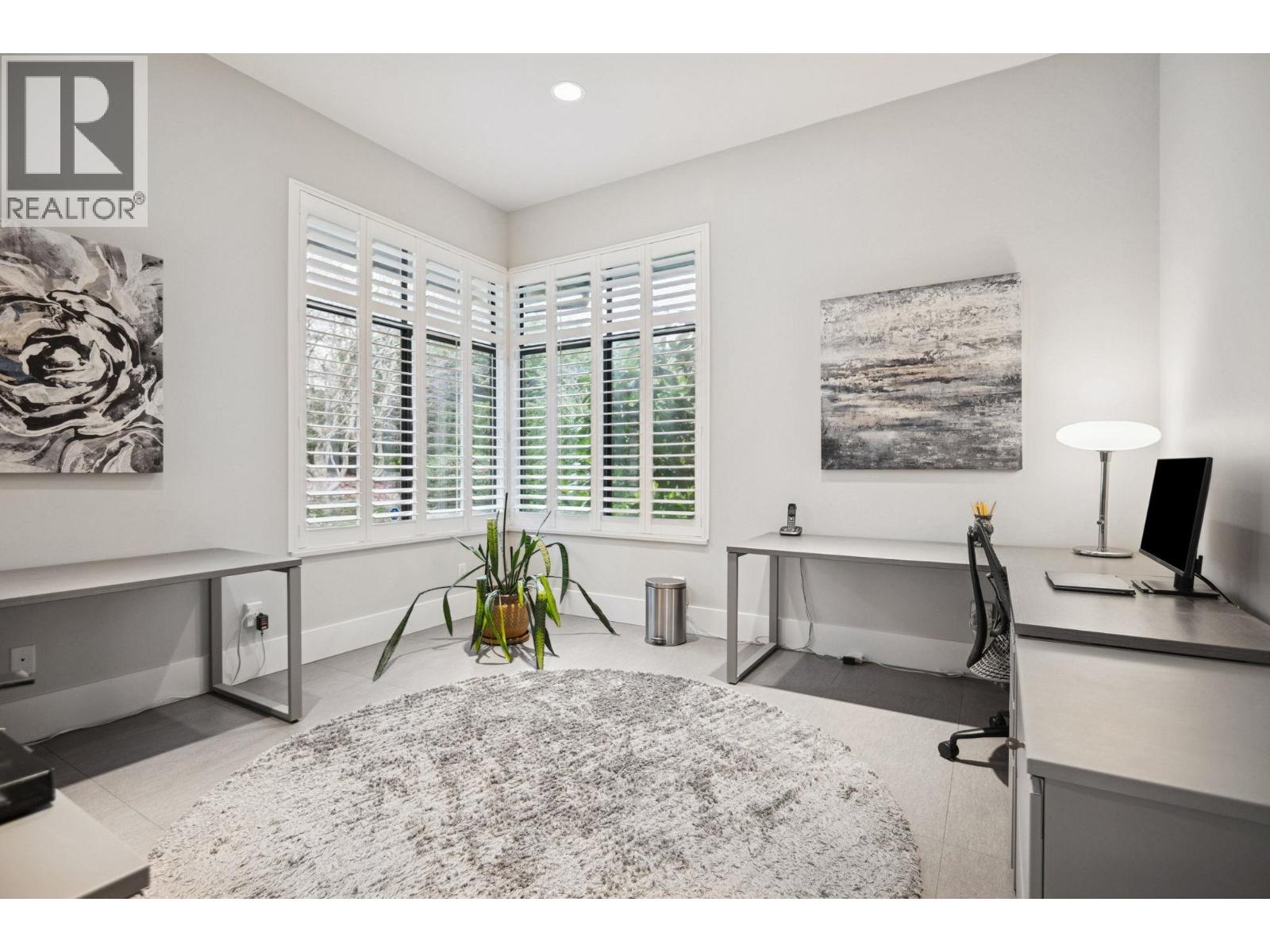 4828 NORTHWOOD PLACE, West Vancouver