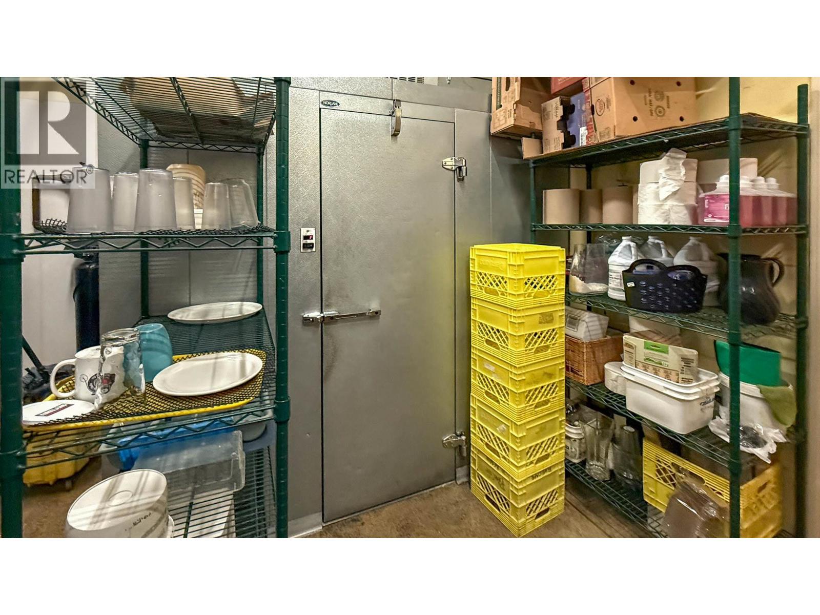 101 1357 Ellis Street, Kelowna