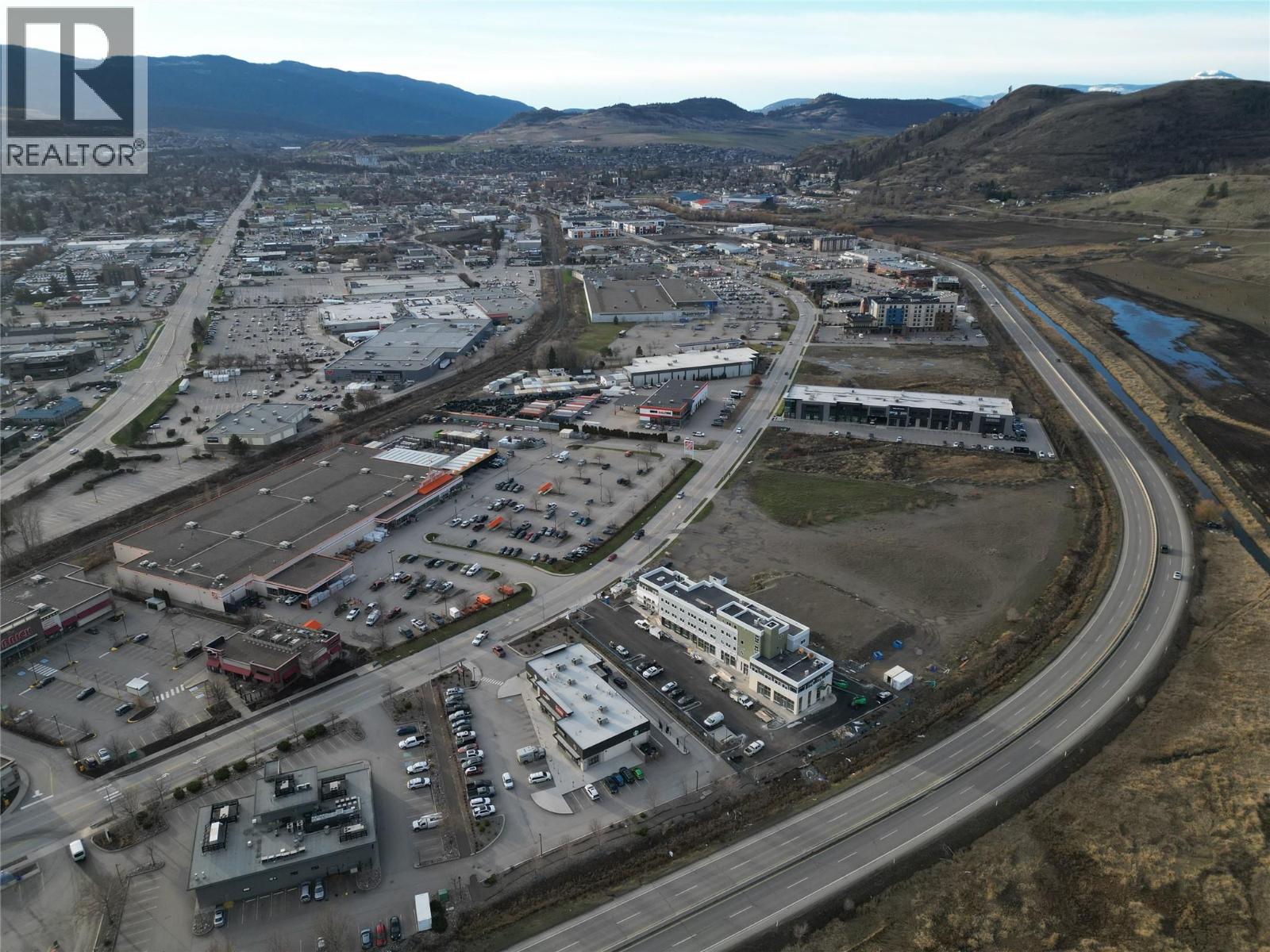 Retail in Vernon - Image 8