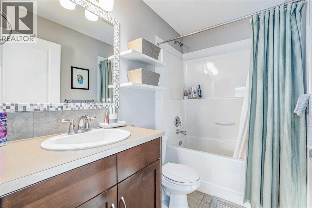 Single Family House for Sale in  Nolanfield Heights NW Nolan Hill Calgary 