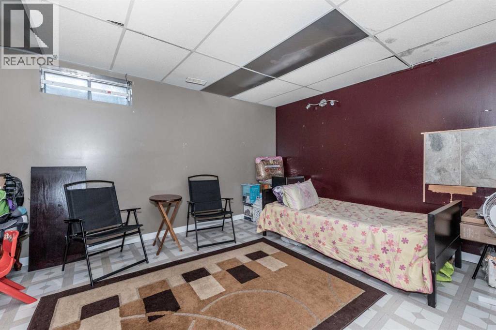 Single Family House for Sale in   Tarawood Lane NE Taradale Calgary 