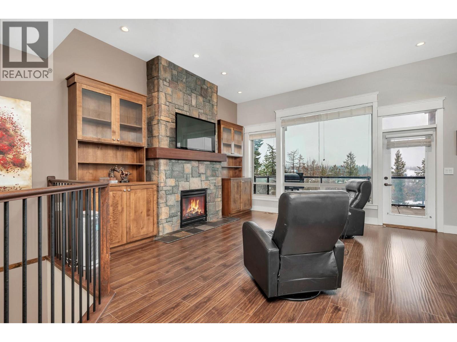 3888 Salmon River Road, Falkland