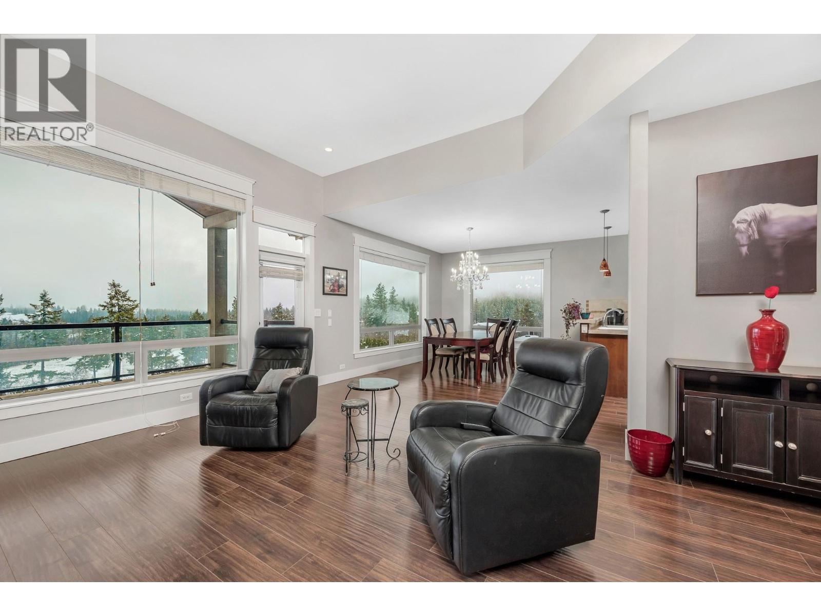 3888 Salmon River Road, Falkland