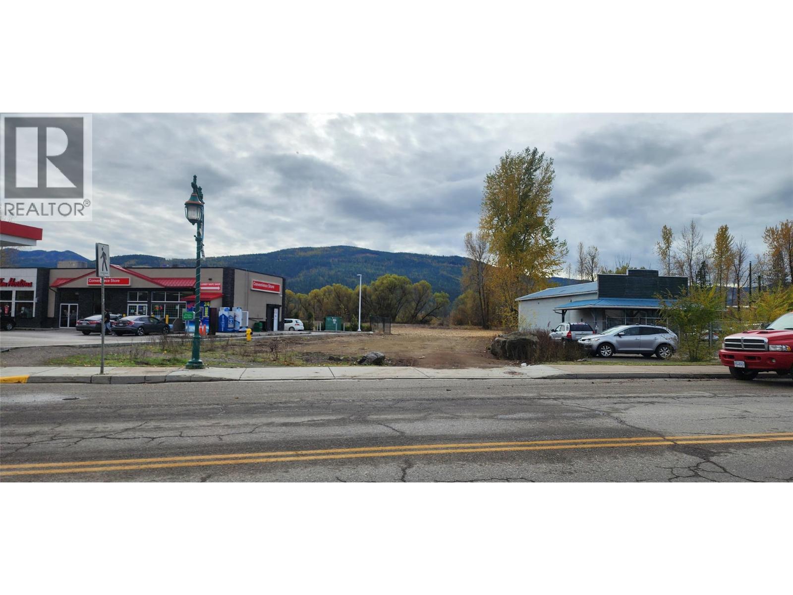 1800 Vernon Street, Lumby