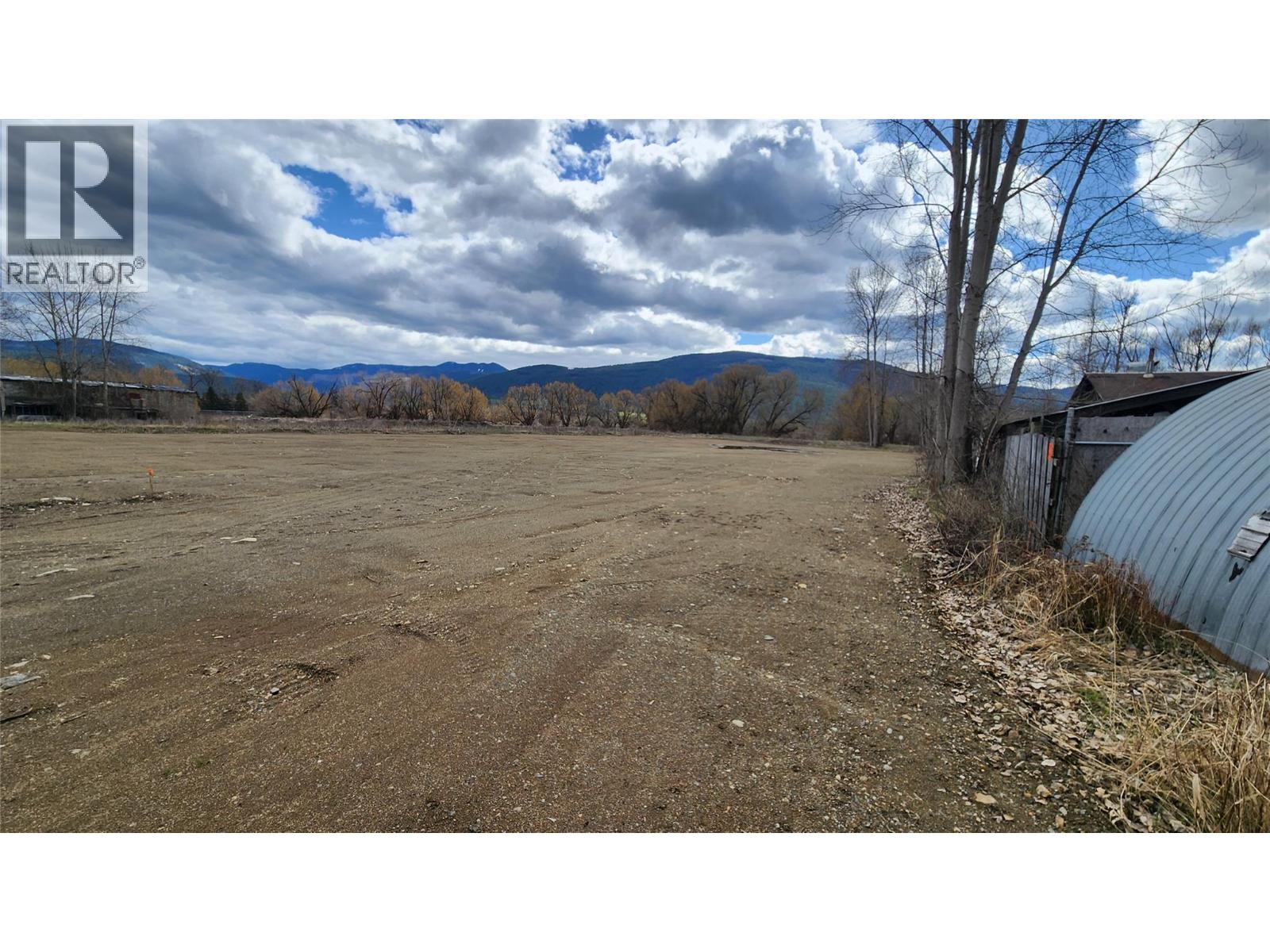 1800 Vernon Street, Lumby