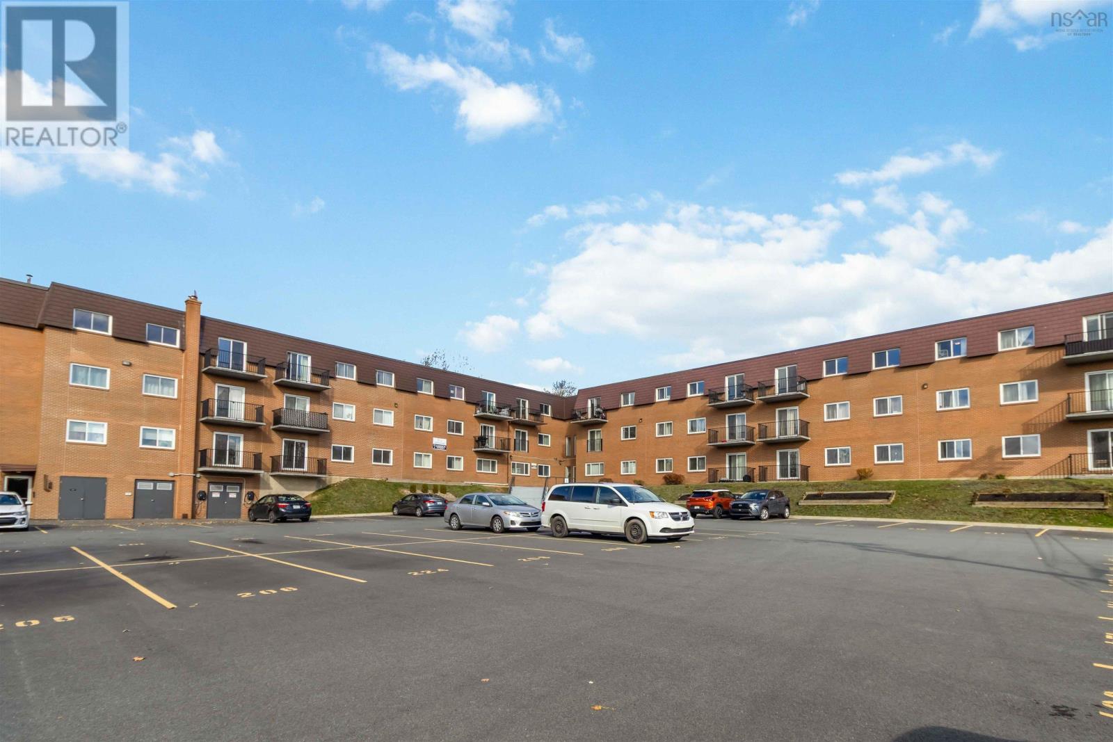 Property 2 of 34 of 111 7 Jamieson Street