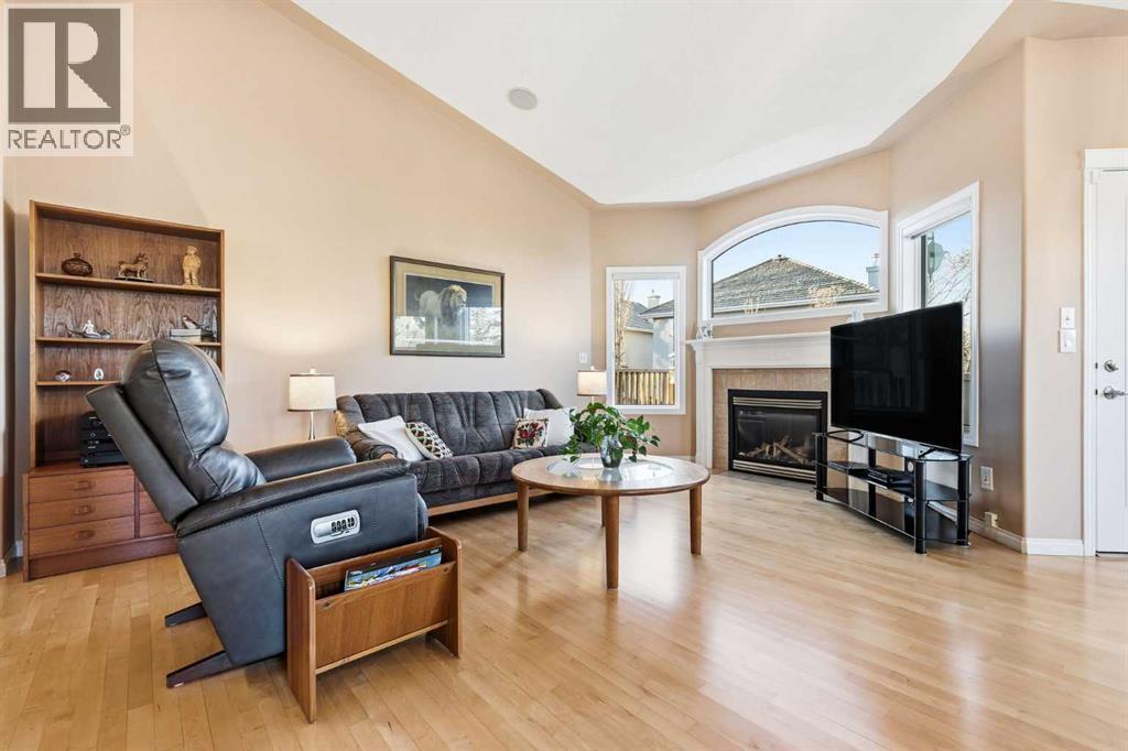 Single Family House Bungalow for Sale in  Mt Alberta Manor SE McKenzie Lake Calgary 