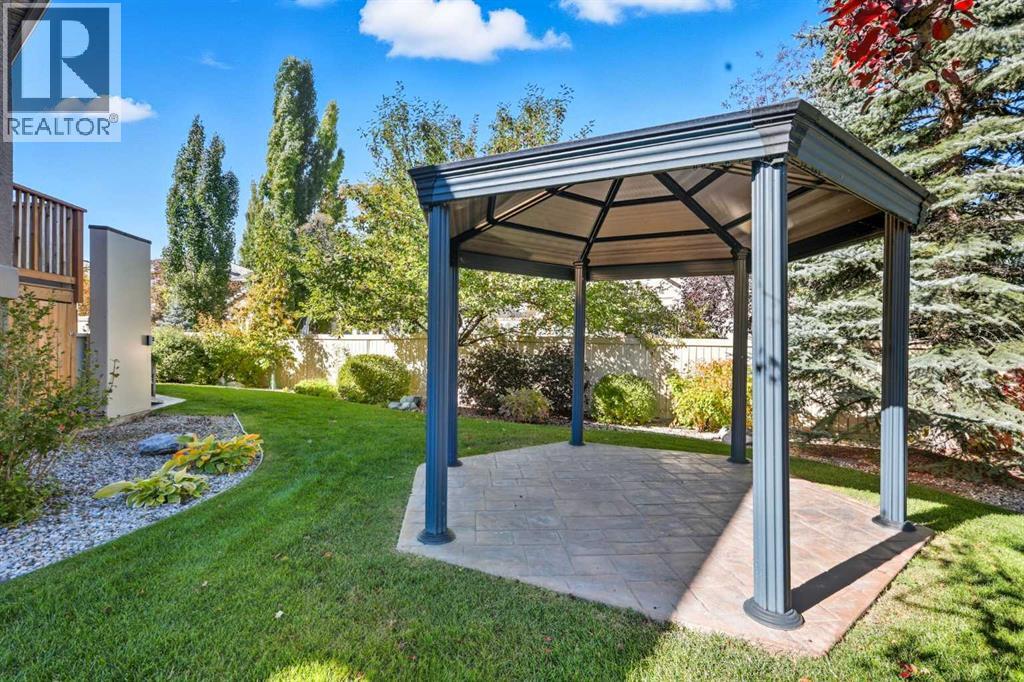 Single Family House Bungalow for Sale in  Mt Alberta Manor SE McKenzie Lake Calgary 