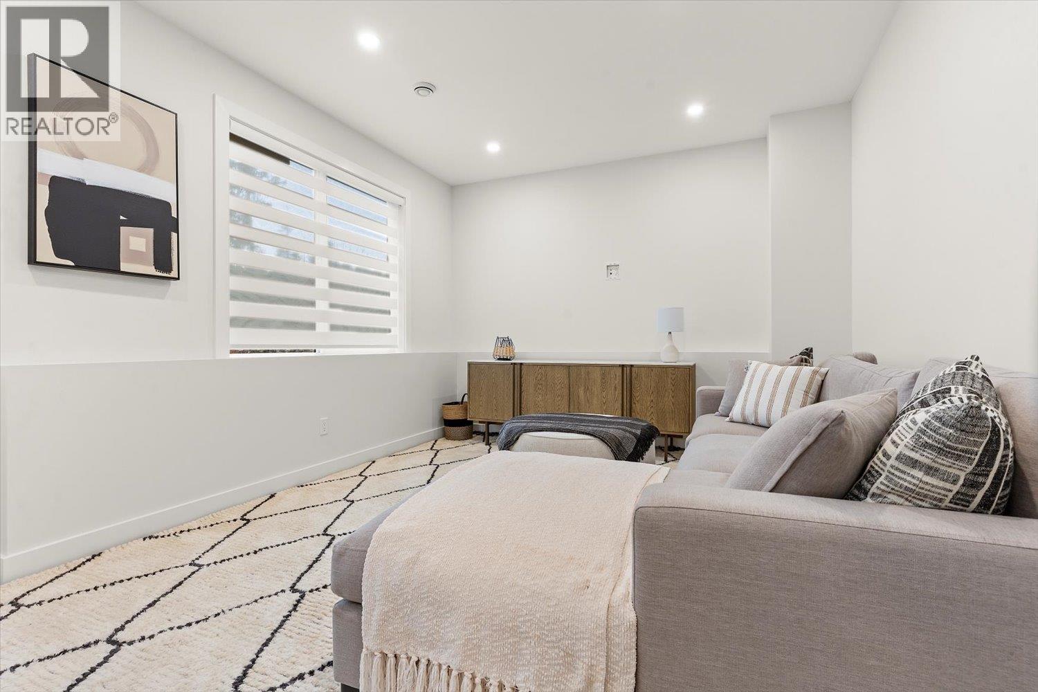 12425 271 STREET — photo 35