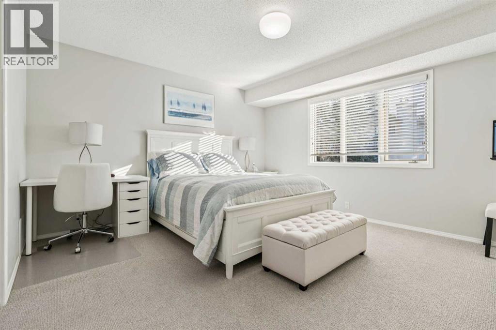 5945 Signal Ridge Heights SW, Calgary, Alberta