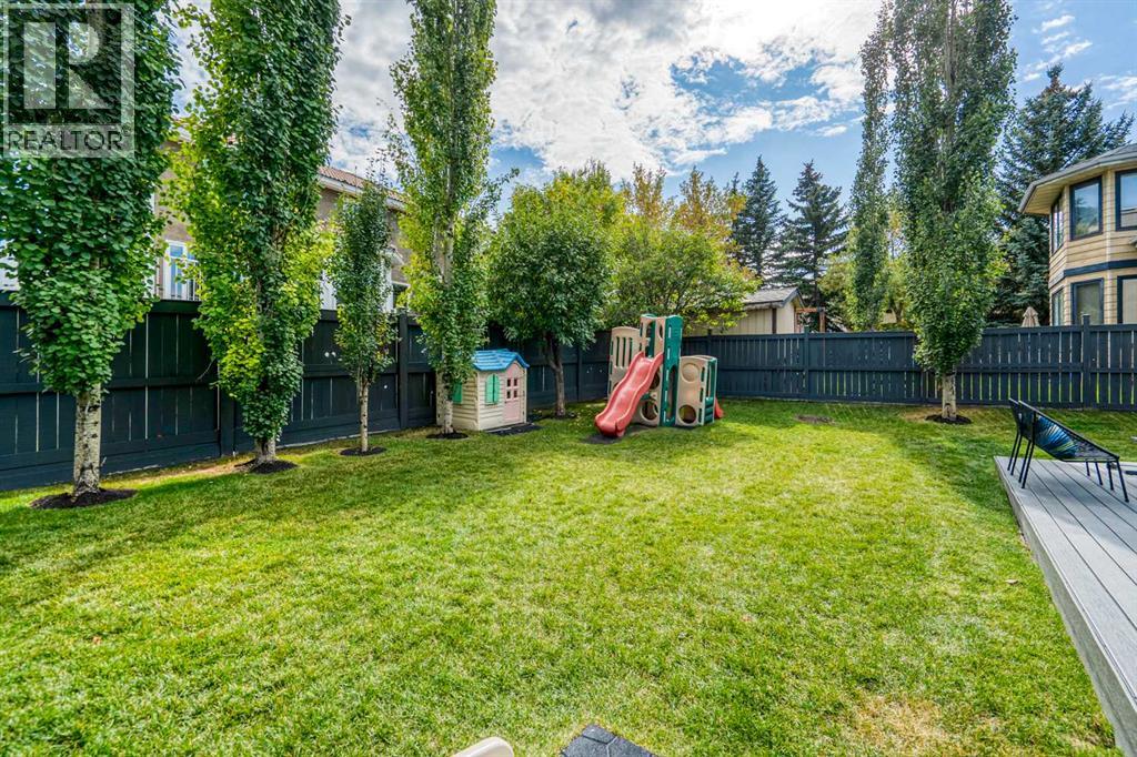 Single Family House for Sale in  Signal Ridge Heights SW Signal Hill Calgary 