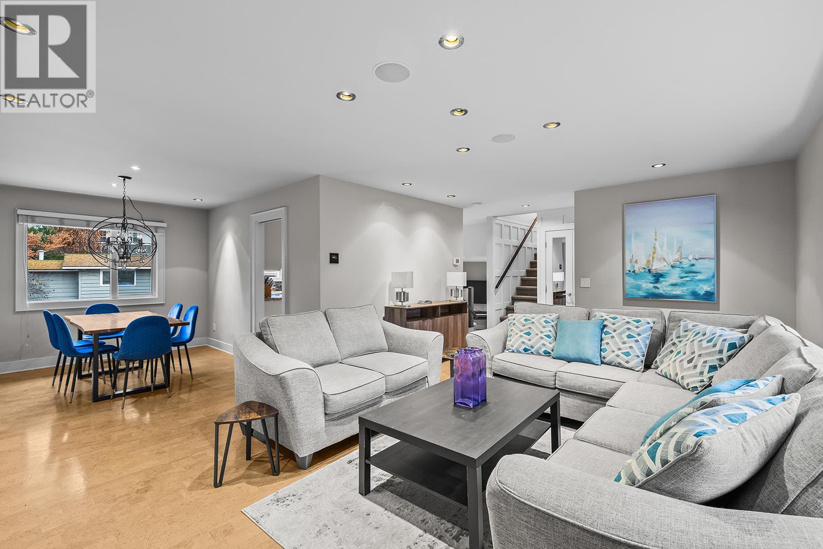  875 Coronado Crescent, Kelowna