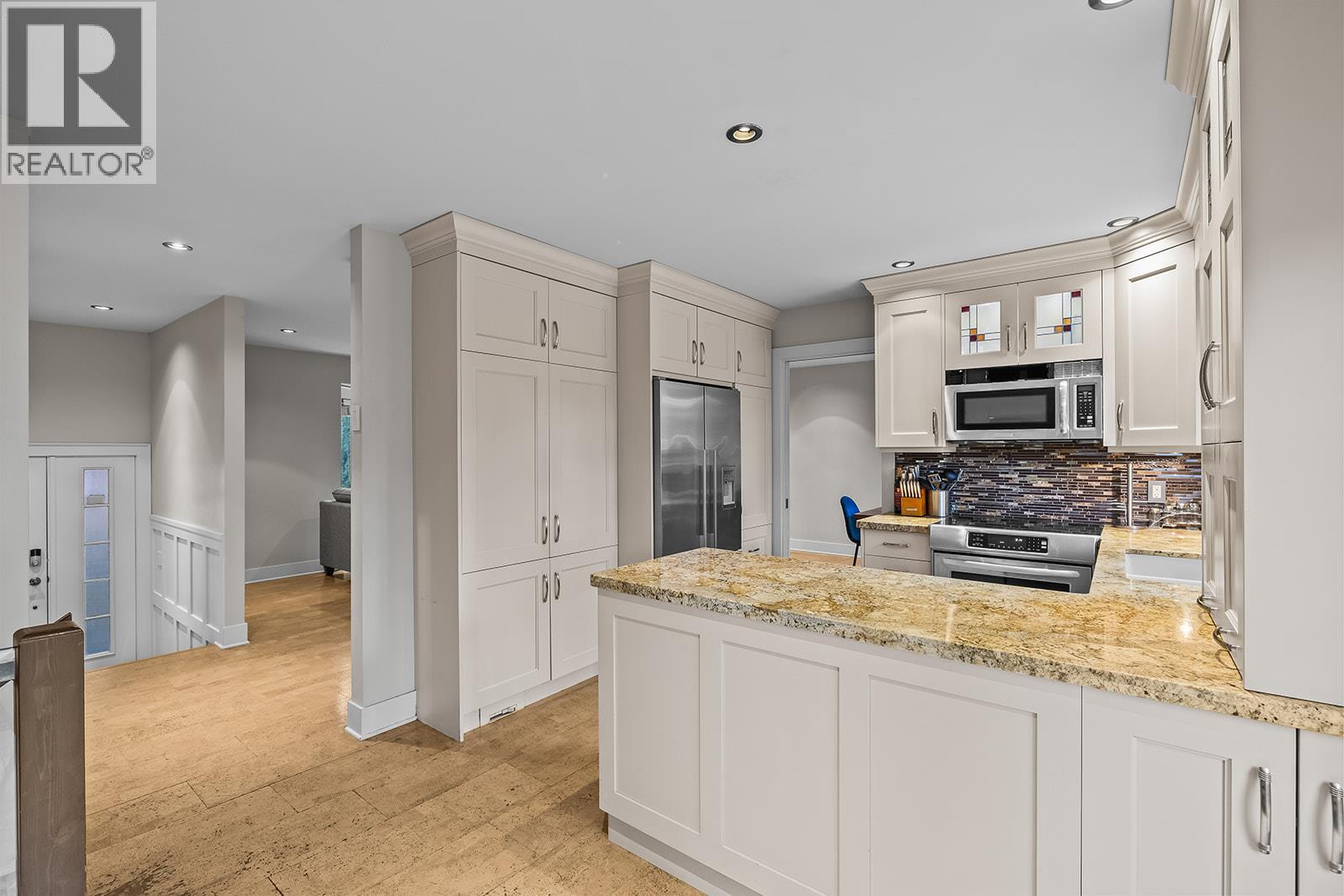  875 Coronado Crescent, Kelowna