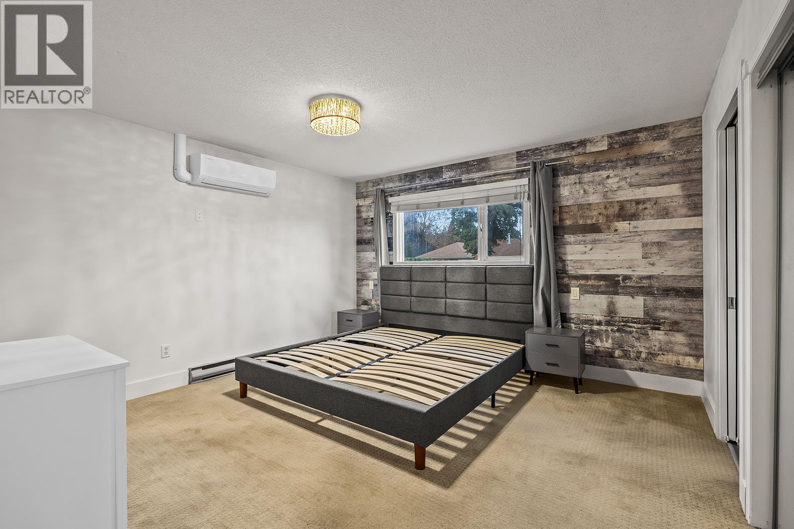  875 Coronado Crescent, Kelowna