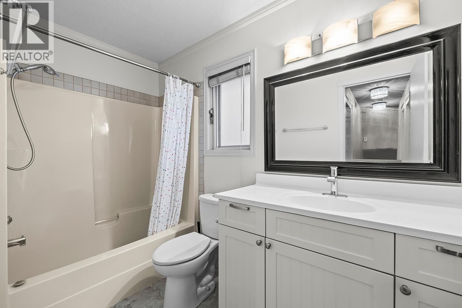  875 Coronado Crescent, Kelowna