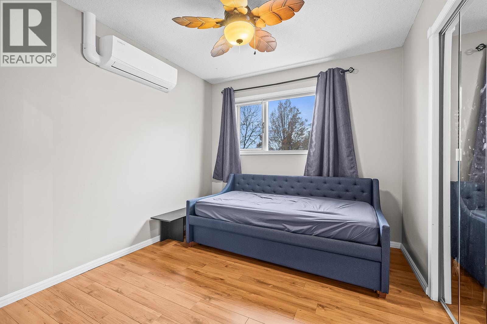  875 Coronado Crescent, Kelowna