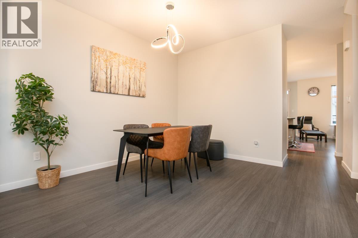 62 3400 DEVONSHIRE AVENUE, Coquitlam