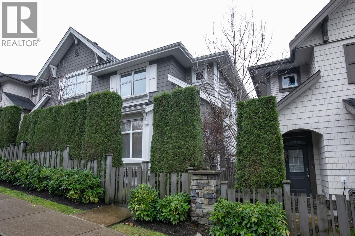 62 3400 DEVONSHIRE AVENUE, Coquitlam