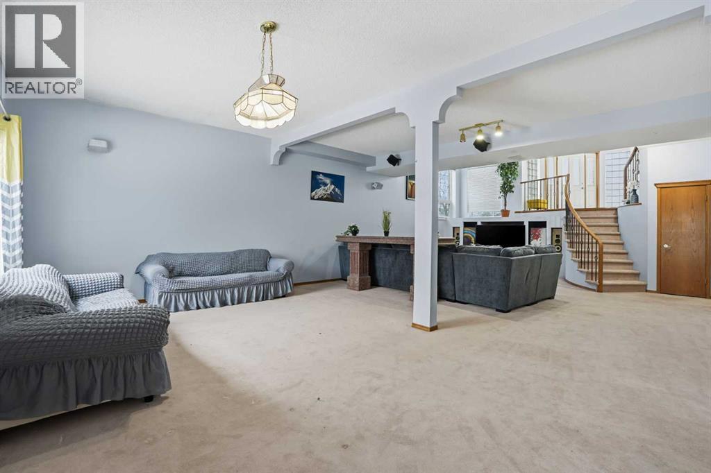 Single Family House Bi-level for Sale in  Arbour Lake Way NW Arbour Lake Calgary 