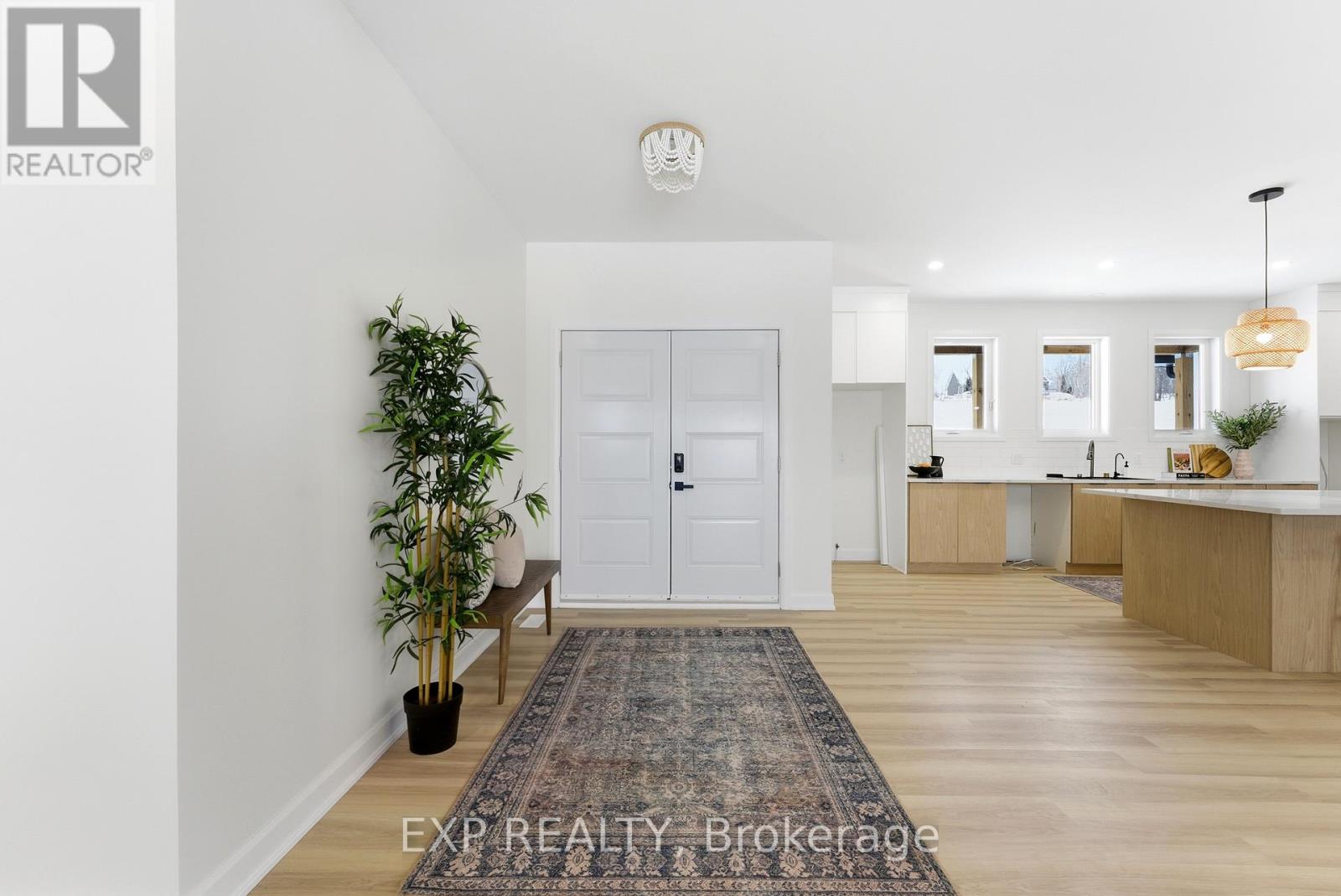 171 PINE HILL CRESCENT - Photo 3 of 50, Belleville (Thurlow Ward), Ontario