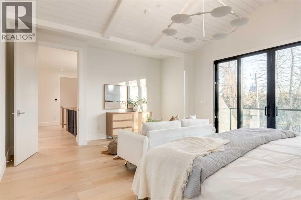 Single Family House for Sale in   Avenue SW Elbow Park Calgary 