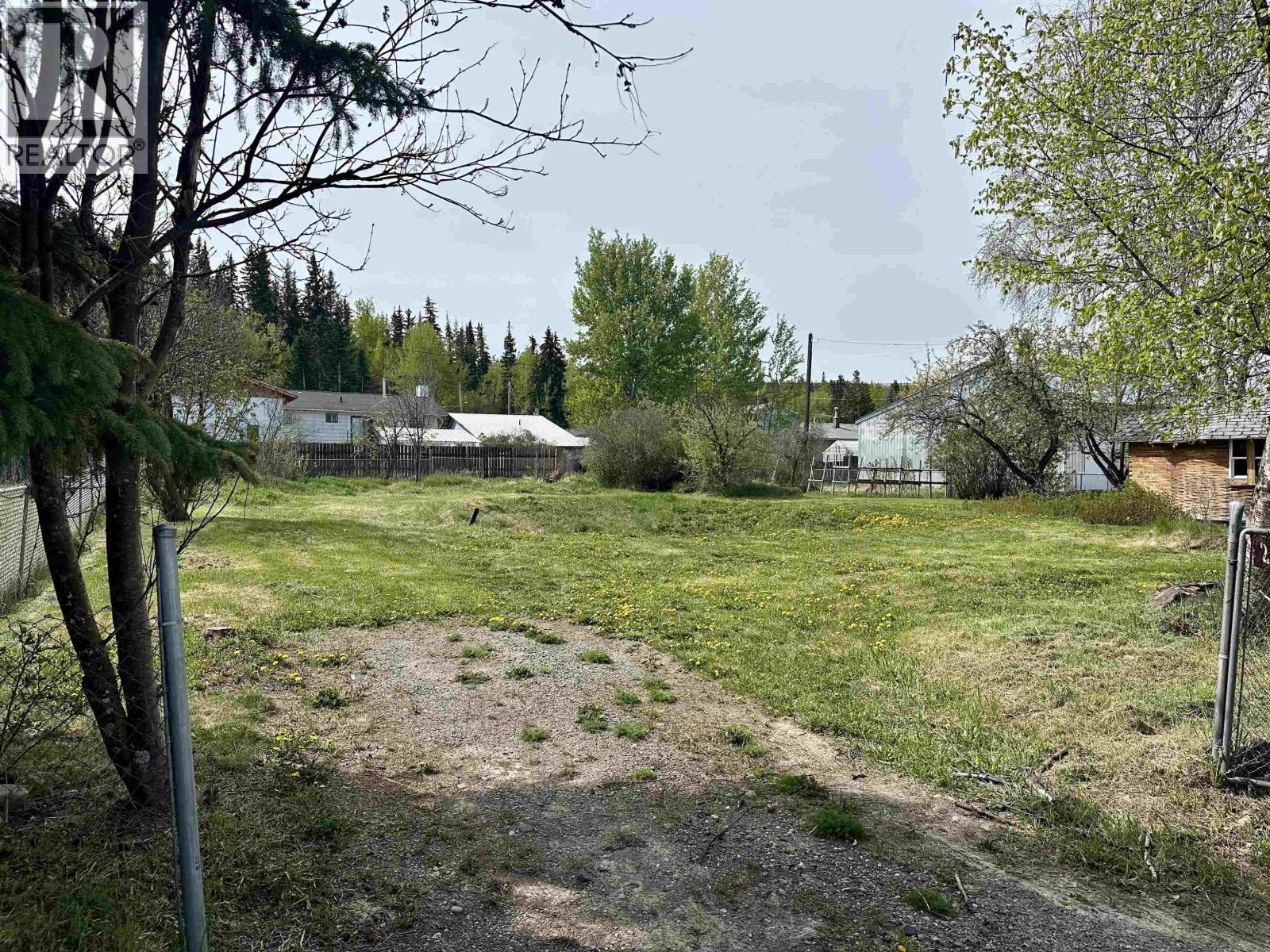 272 W 3RD STREET, Vanderhoof