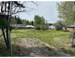 272 W 3rd Street, Vanderhoof, BC V0J3A0 Photo 14