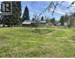 272 W 3rd Street, Vanderhoof, BC V0J3A0 Photo 6