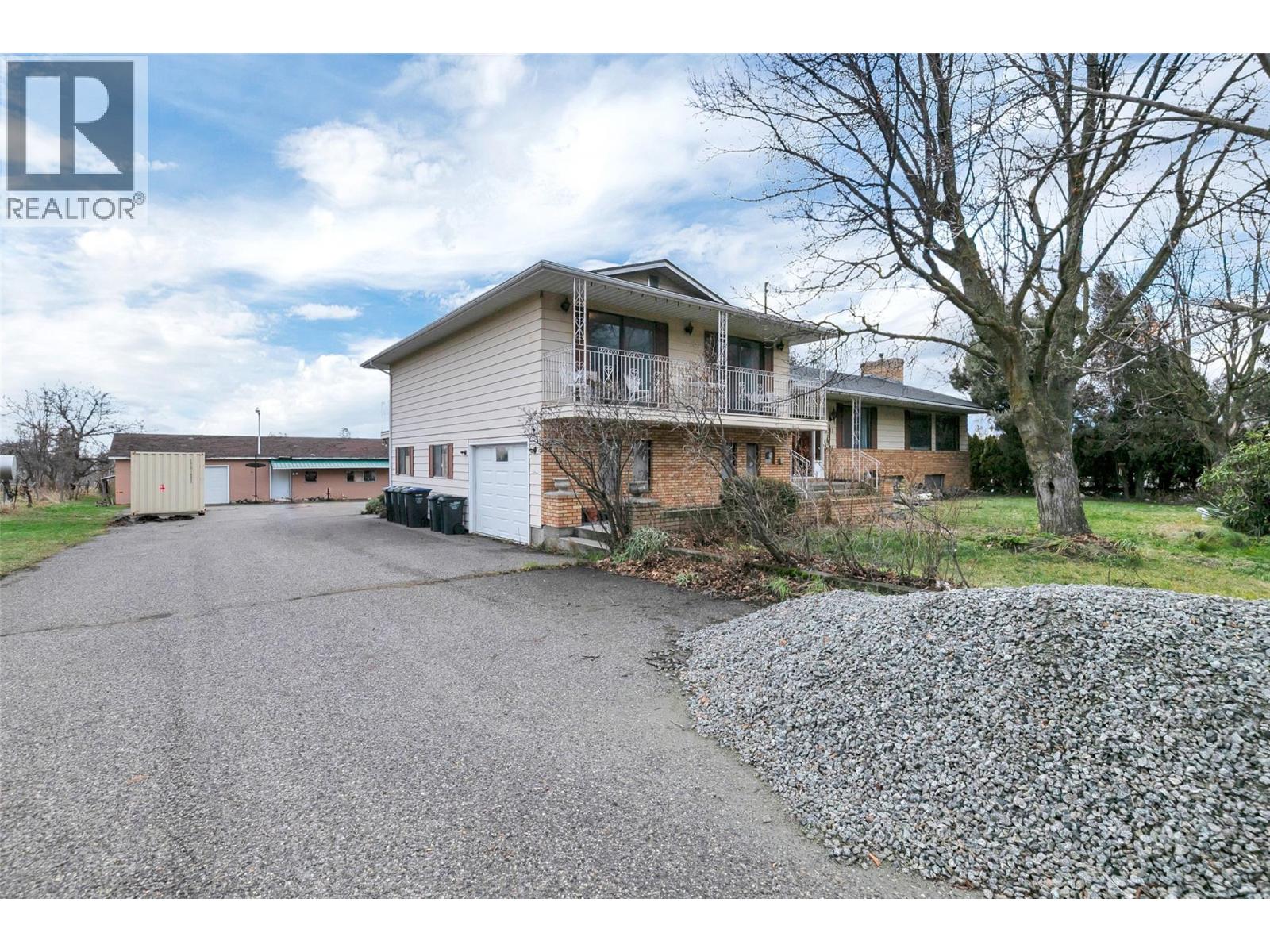  3311 Glencoe Road, West Kelowna